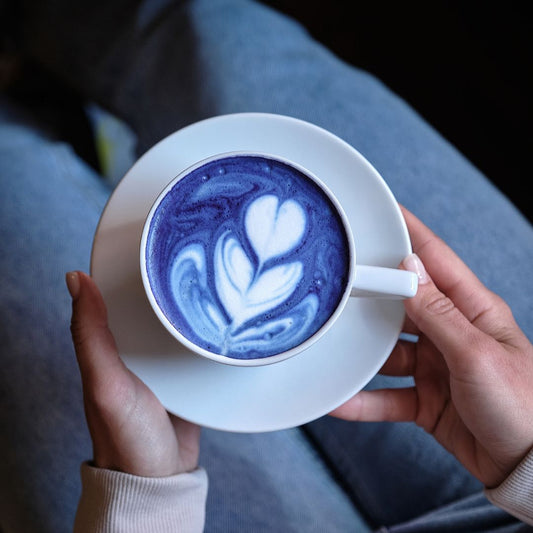 How to Use Reishi and Blue Matcha to Lower Cortisol Before Bed